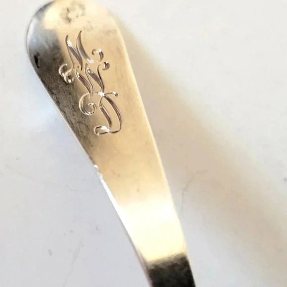 Sterling Silver Sauce Ladle Antique 22g MWD Monogram 5" - Picture 3 of 5